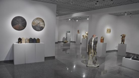 LAB ORO wystawa Międzynarodowego Pleneru Ceramicznego 