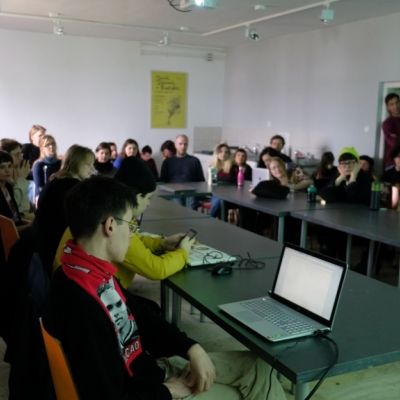 Spotkanie Artystek i Artystów uczestniczących w 9. TRIENNALE MŁODYCH w Orońsku
