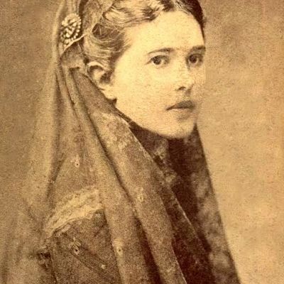Portret żony Józefa Brantdta . Popiersie młodej kobiety w mantylce.