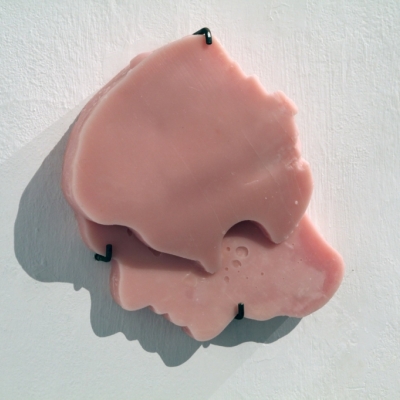 Widok fragmentu przedstawiającego głowę, wosk